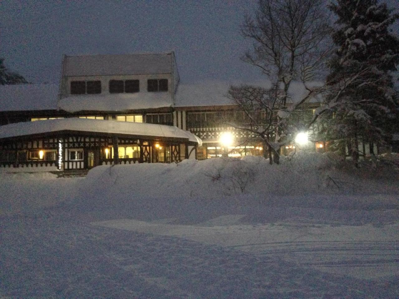 Ski-In, Ski-Out Iwatake Apartments Hakuba Exteriör bild